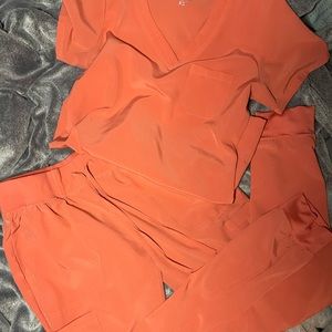 Coral scrub jogger SET
